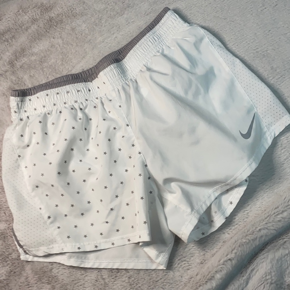 White Nike Star Shorts (S)